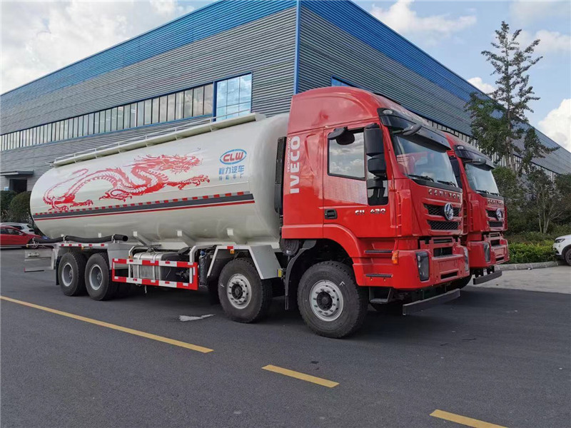 杰獅M500高頂雙臥前四后八粉粒物料車自帶CAN總線系統巡航