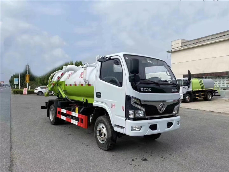 東風途逸3方吸糞車車身小巧靈活功能強大可靠