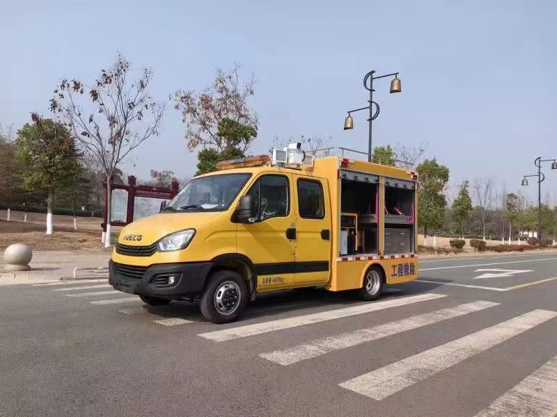 依維柯工程救險車